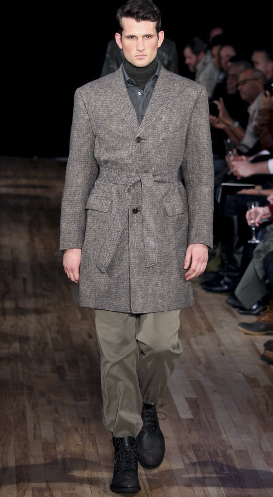 John Bartlett – Fall 2010 Collection – New York – modaCYCLE